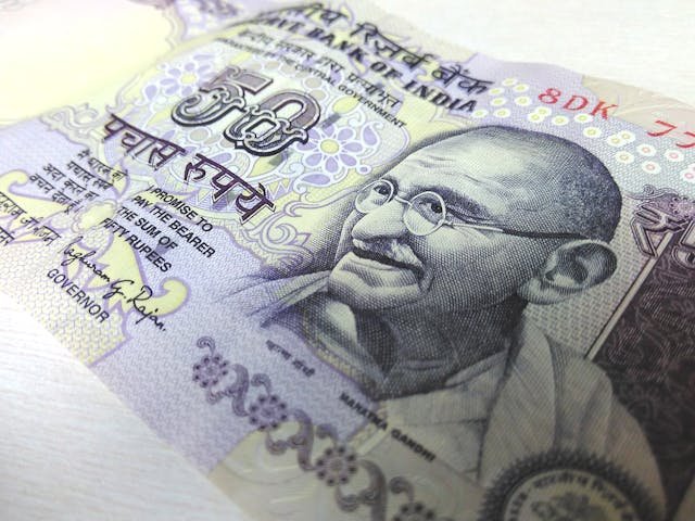 indian rupee hits record low